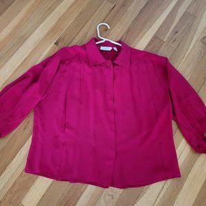 perfect condition red silk 3/4 sleeve button blouse